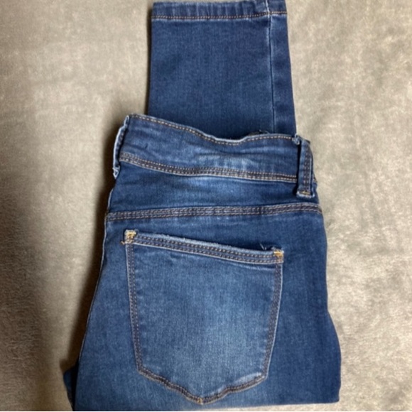 Wax Jeans Low Rise Skinny Jeans Dark Wash - Picture 3 of 4